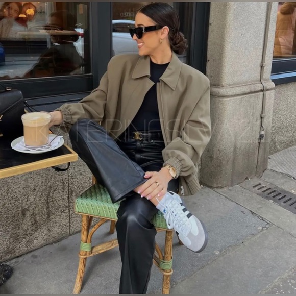 Zara topstitched pocket bomber - Picture 8 of 16